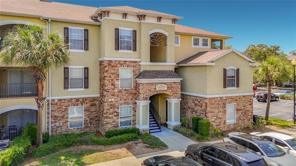 10201 Courtney Palms Boulevard - Photo 55