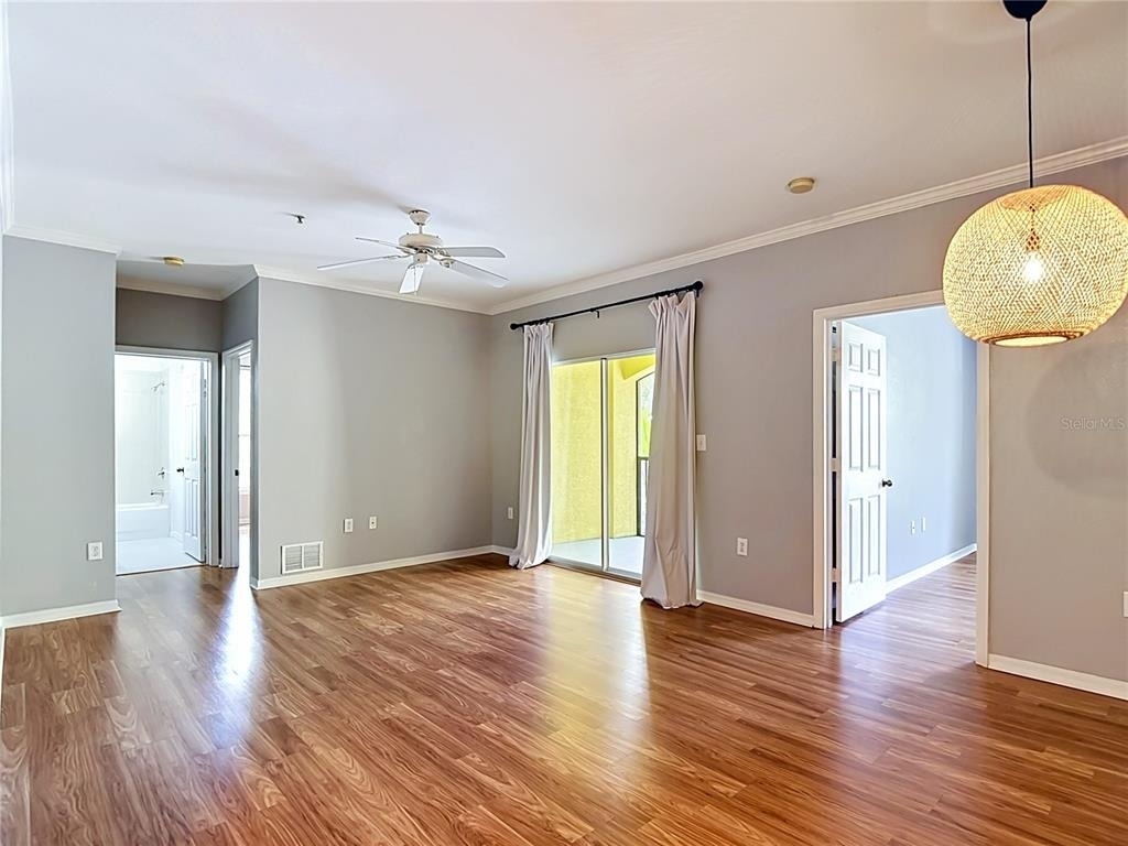 10201 Courtney Palms Boulevard - Photo 23