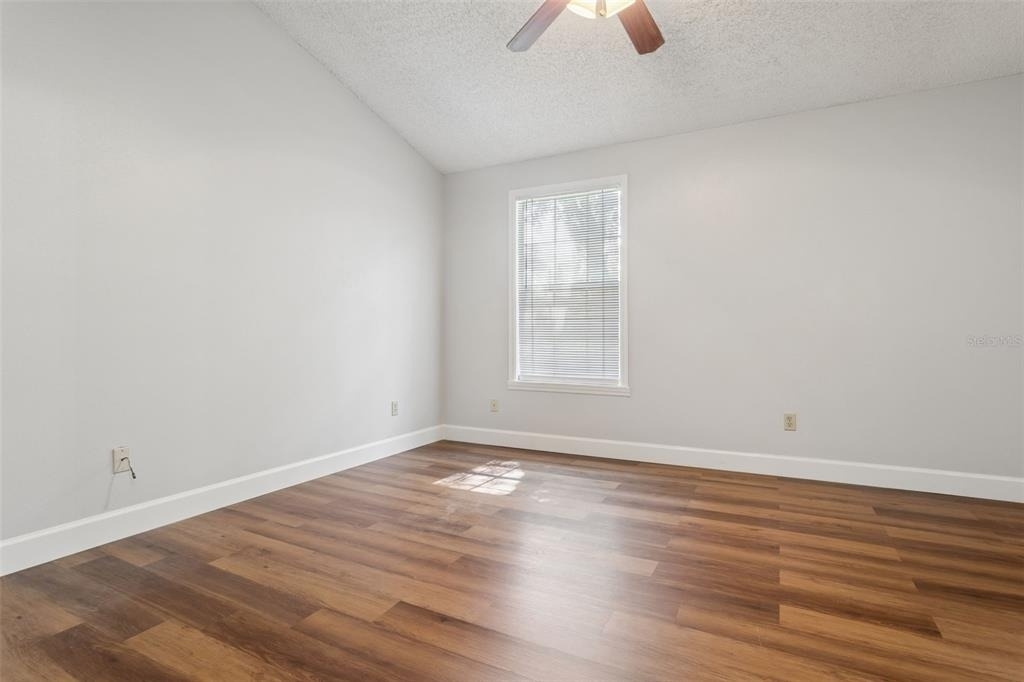 11325 Stratton Park Drive - Photo 15