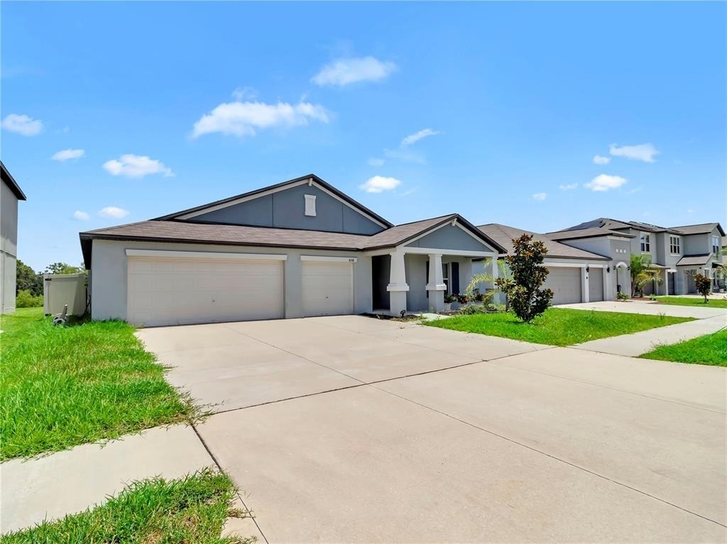 16568 Delia Street - Photo 6