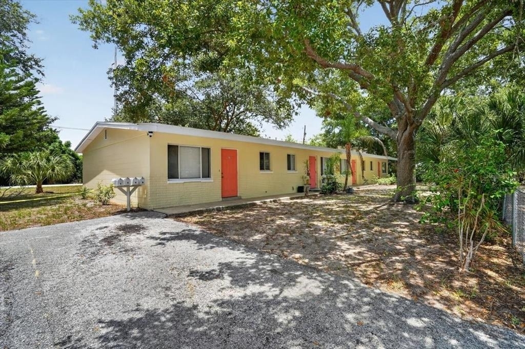 5991 Fairfield Avenue S - Photo 12