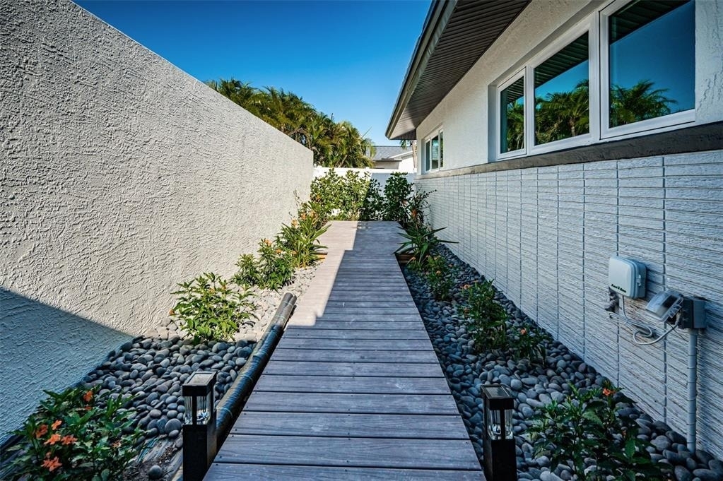 510 55th Avenue - Photo 9