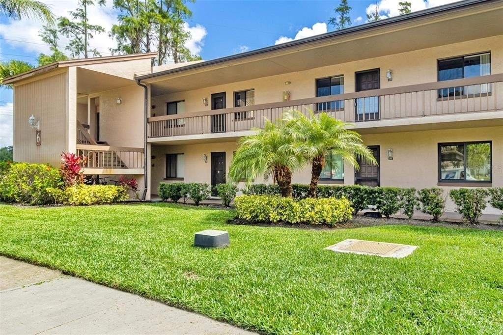 108 Woodlands Court - Photo 0