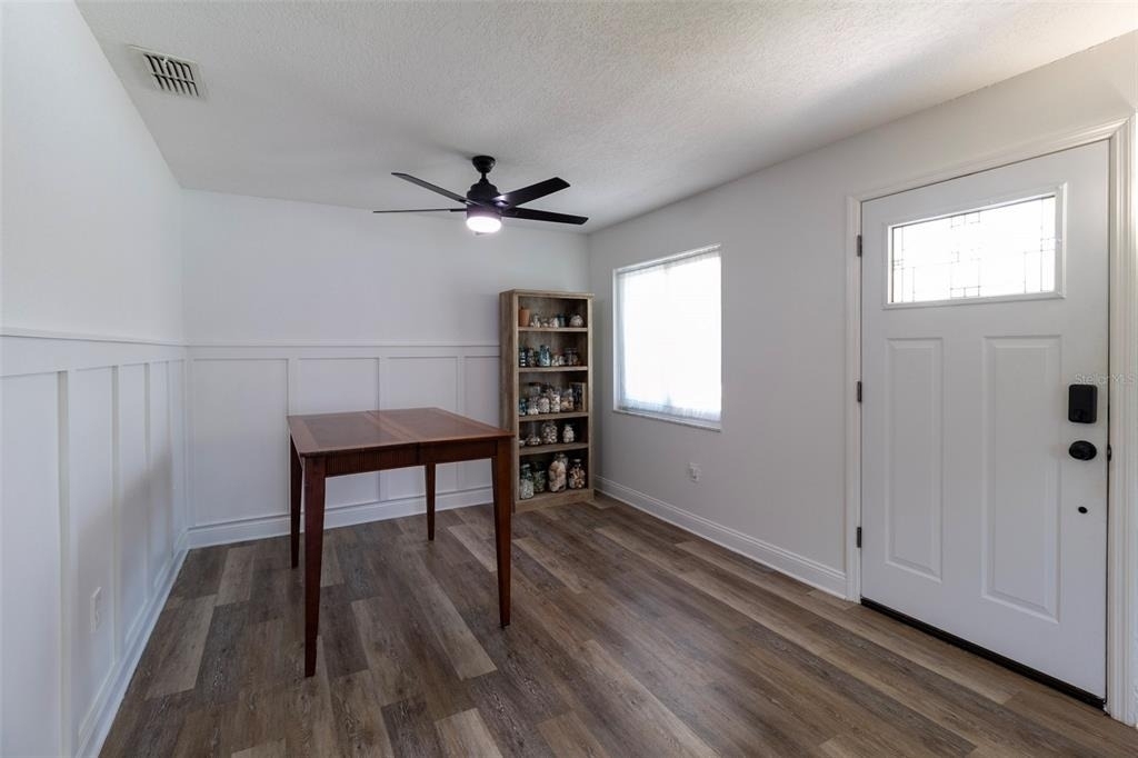 3018 19th Place - Photo 5