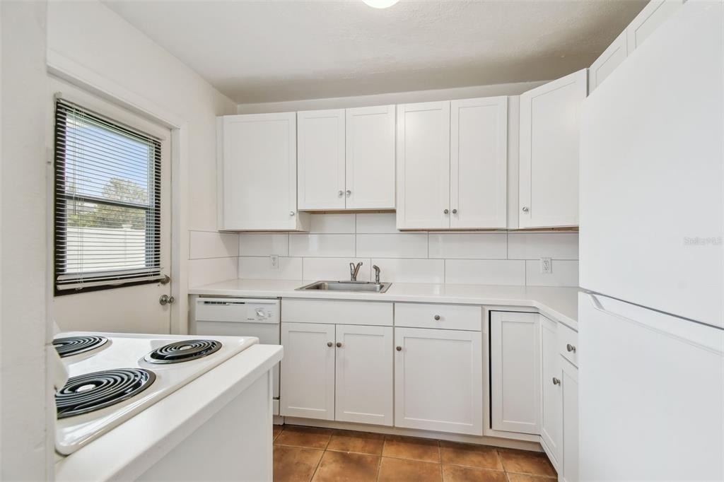 3808 S Grady Avenue - Photo 13