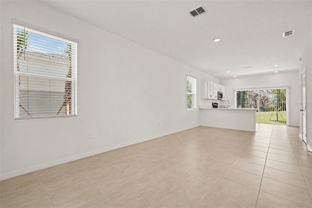 13207 Forge Avenue - Photo 5