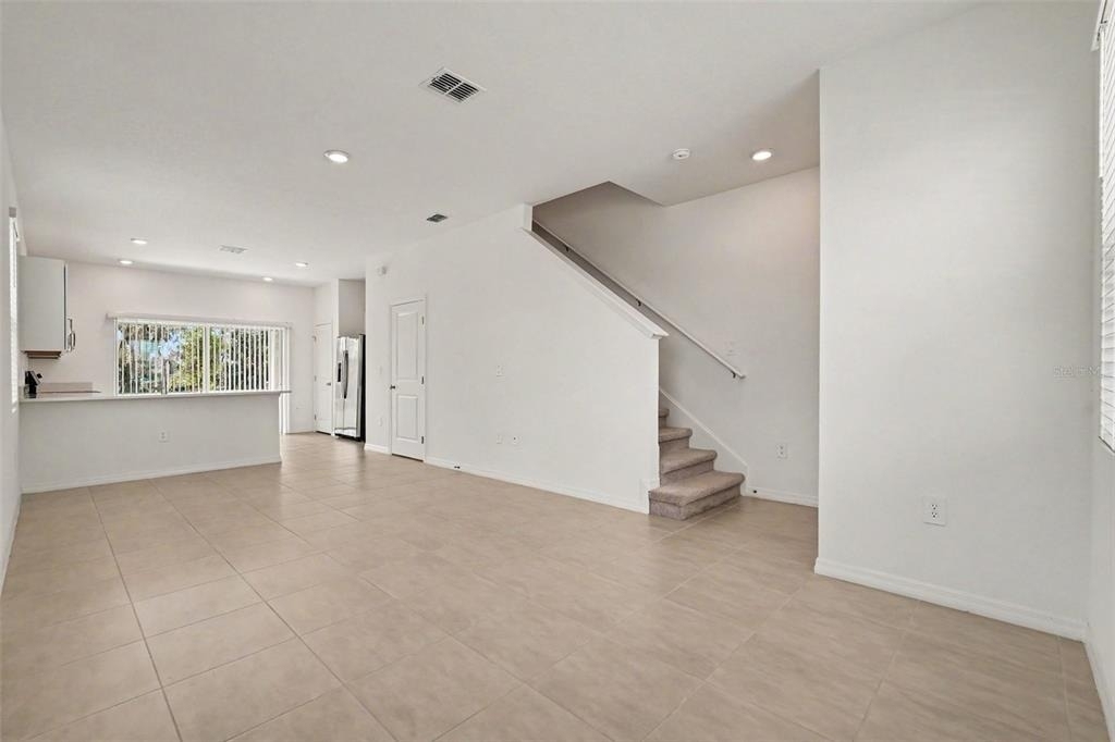 13207 Forge Avenue - Photo 7