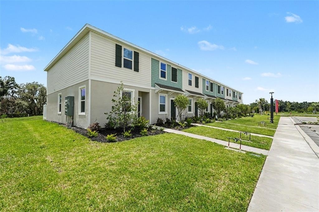 13207 Forge Avenue - Photo 2