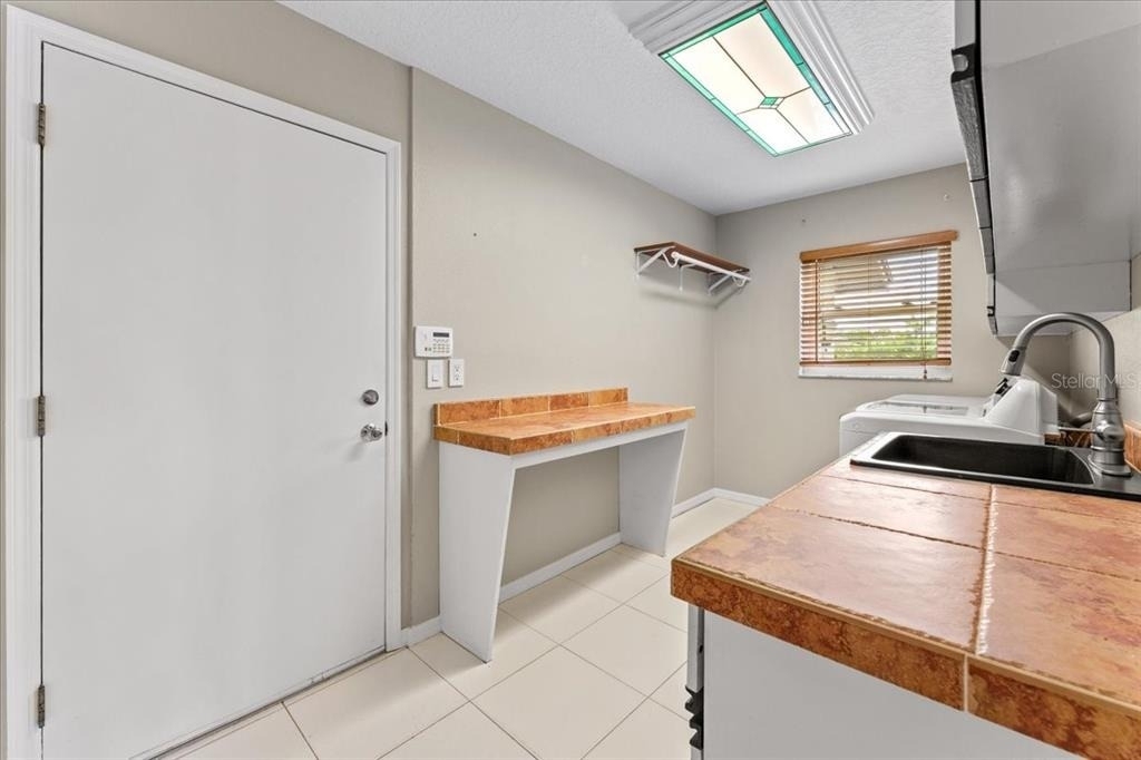 1589 Mary Lane - Photo 68