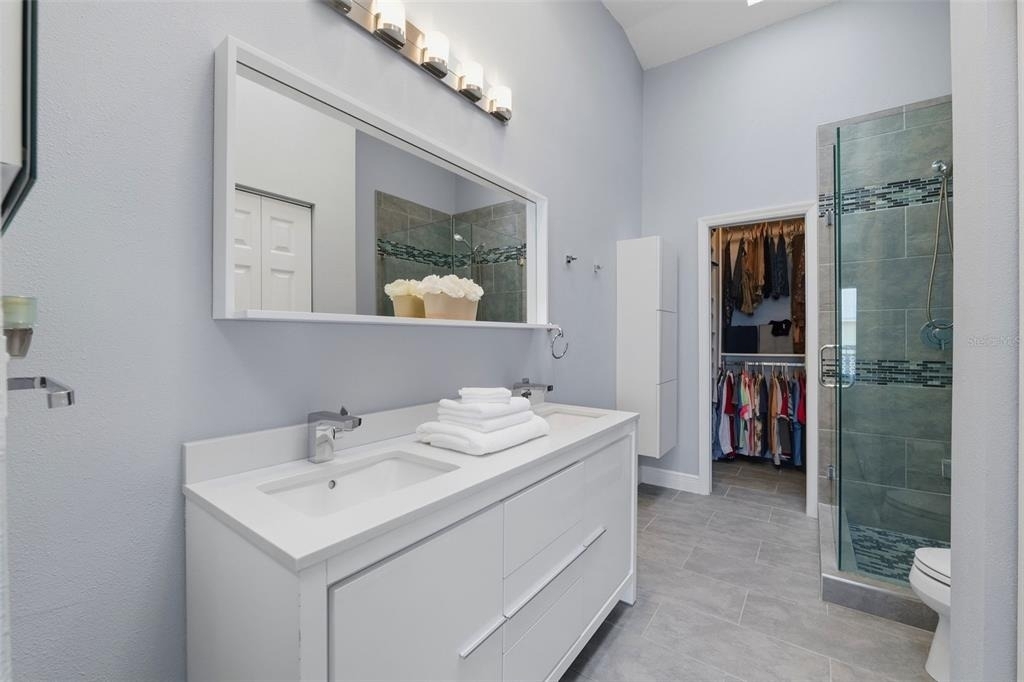 381 Madeira Circle - Photo 20