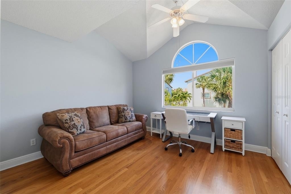 381 Madeira Circle - Photo 14