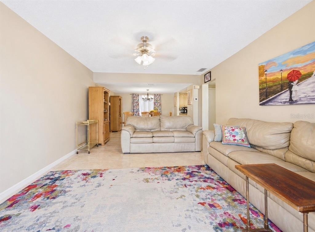 2450 Pelican Court - Photo 4