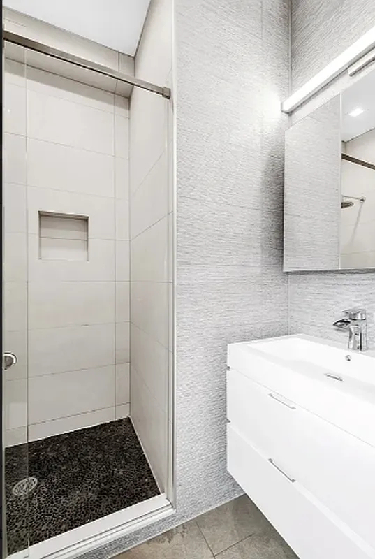  West 21st Street - Photo 3