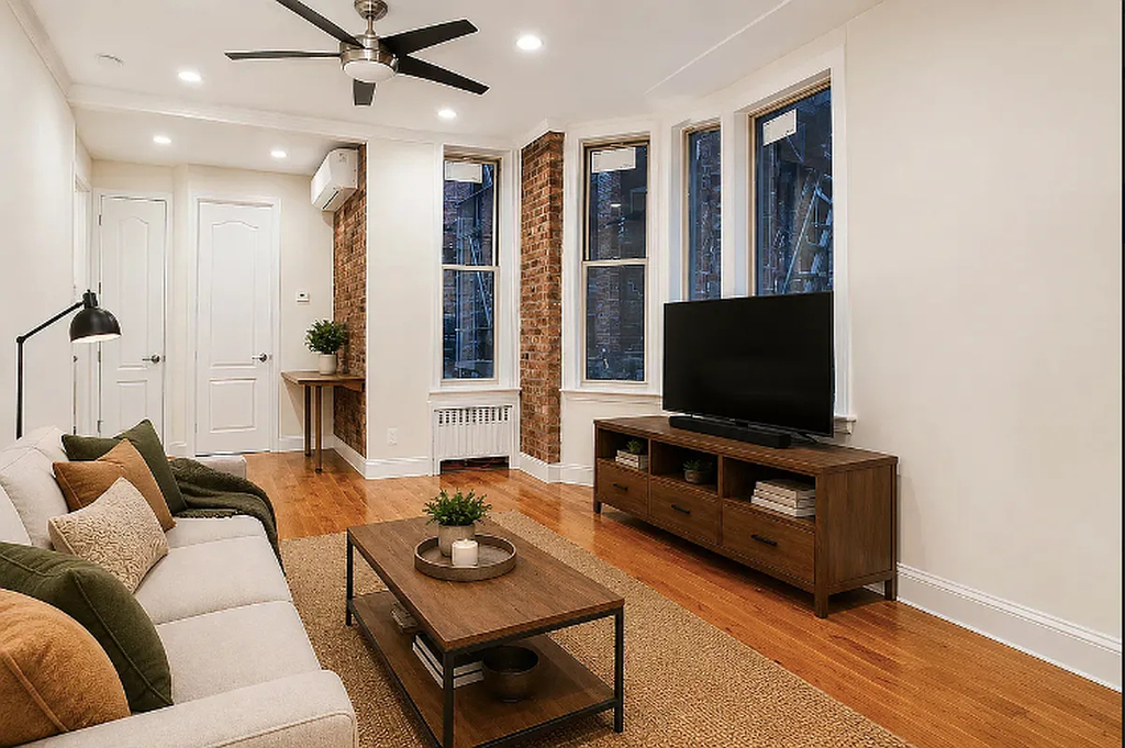  West 21st Street - Photo 2