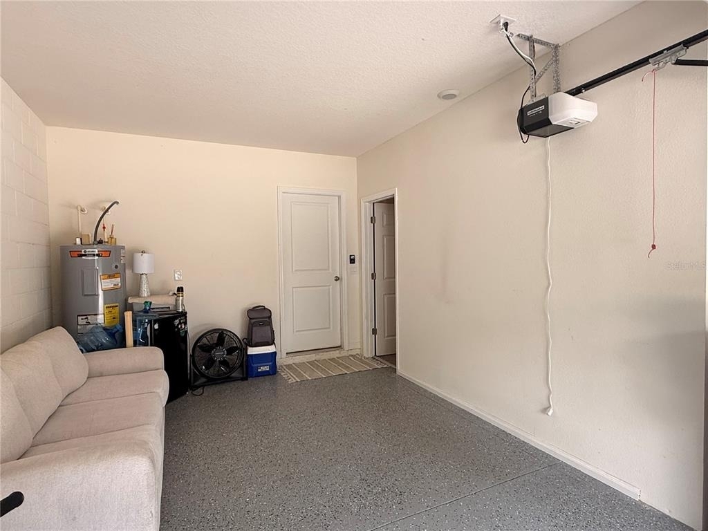 323 Preston Cove Drive - Photo 15