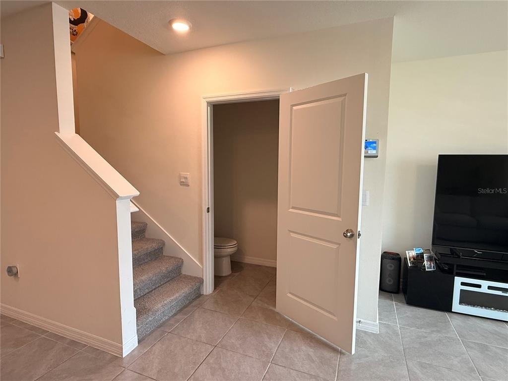 323 Preston Cove Drive - Photo 5
