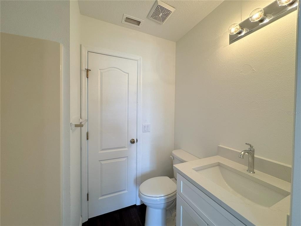102 Edison Street - Photo 15