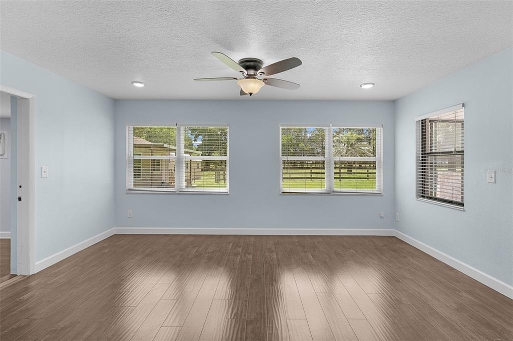 400 Nw 80th Avenue - Photo 30