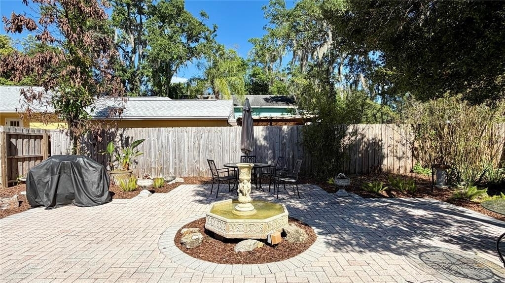 1618 Park Lake Street - Photo 11