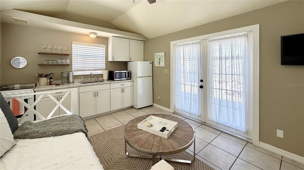 1618 Park Lake Street - Photo 6