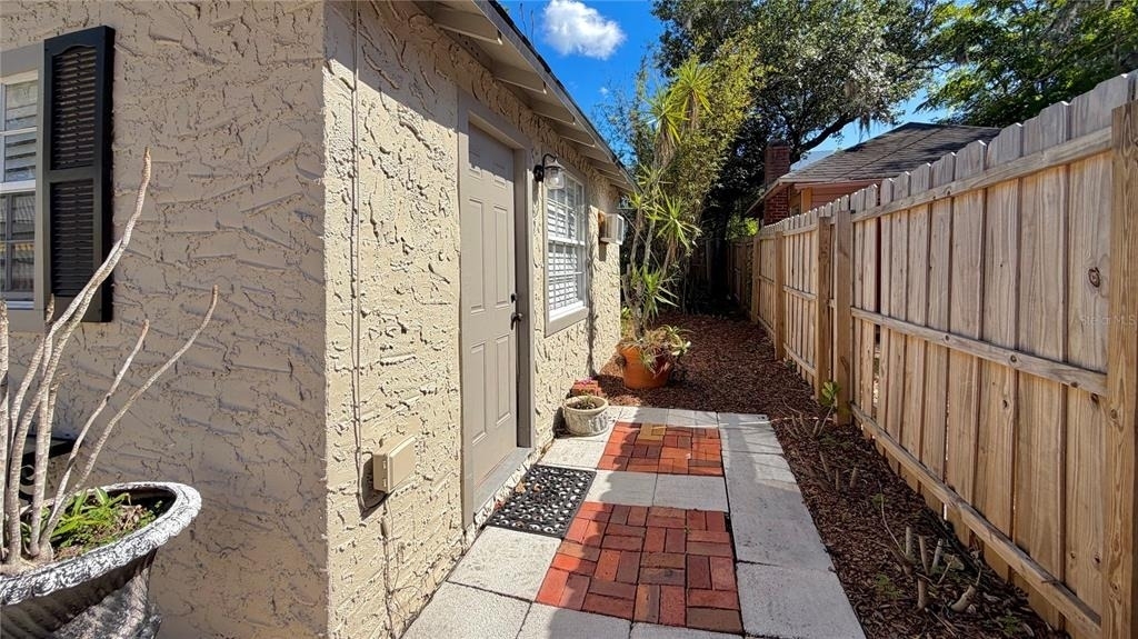 1618 Park Lake Street - Photo 1