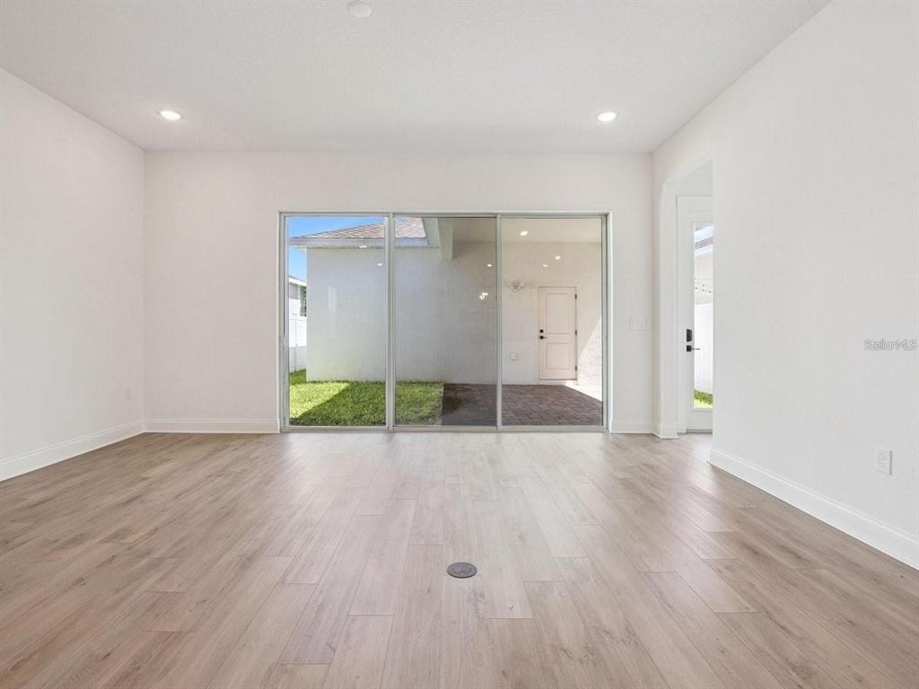 15143 Blue Peacock Lane - Photo 3