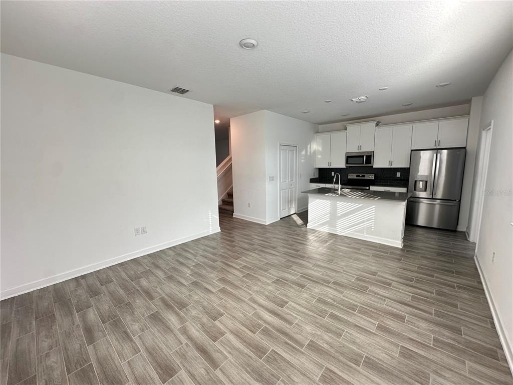 3080 Addison Boulevard - Photo 5