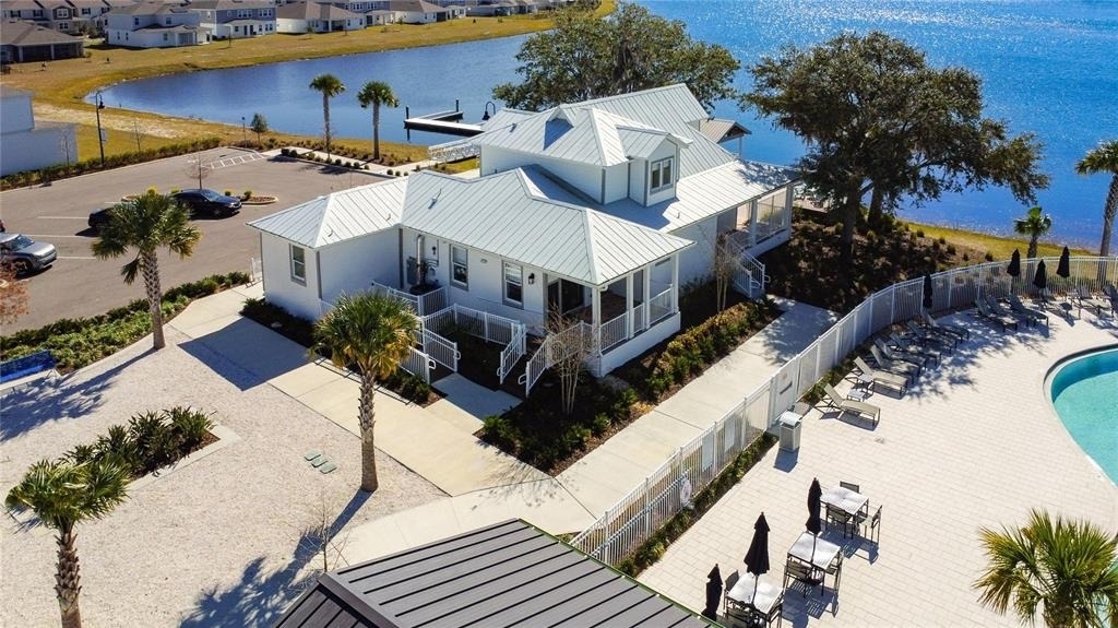 3080 Addison Boulevard - Photo 13