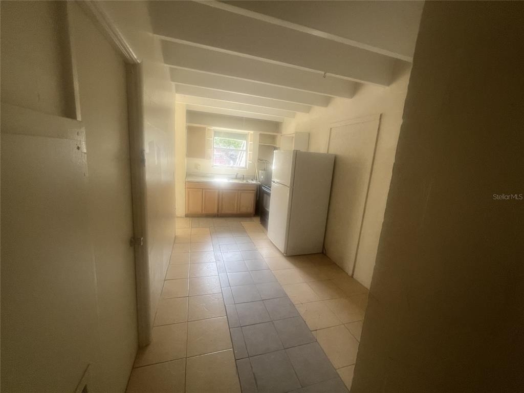 543 Division Street - Photo 5