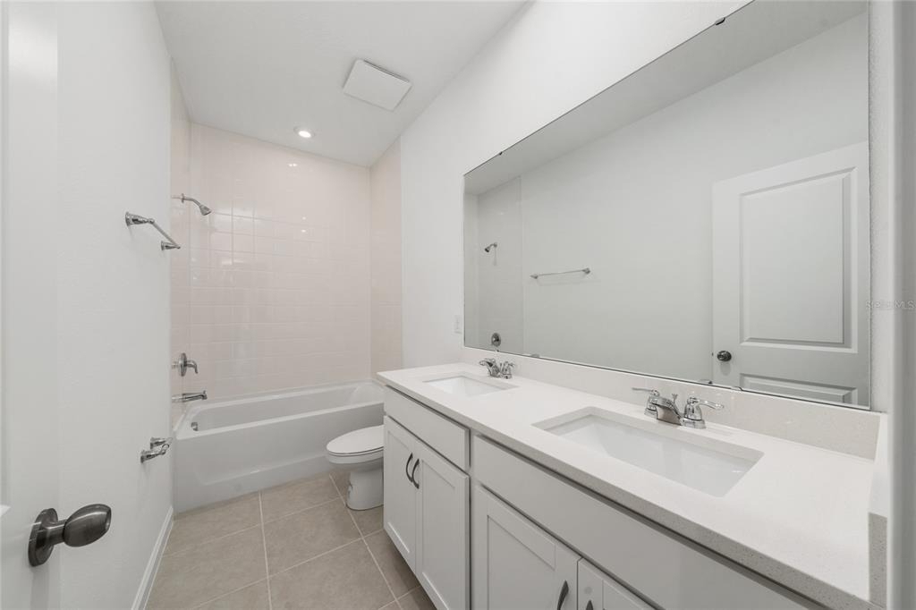 2402 Celebration Boulevard - Photo 32