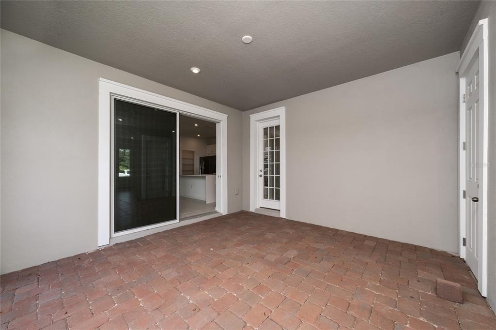 2402 Celebration Boulevard - Photo 23