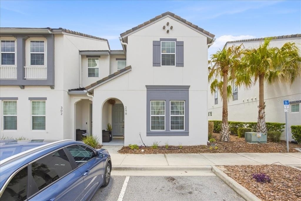 298 Captiva Drive - Photo 1