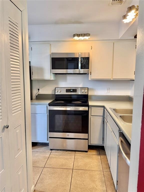 3036 S Semoran Boulevard - Photo 6