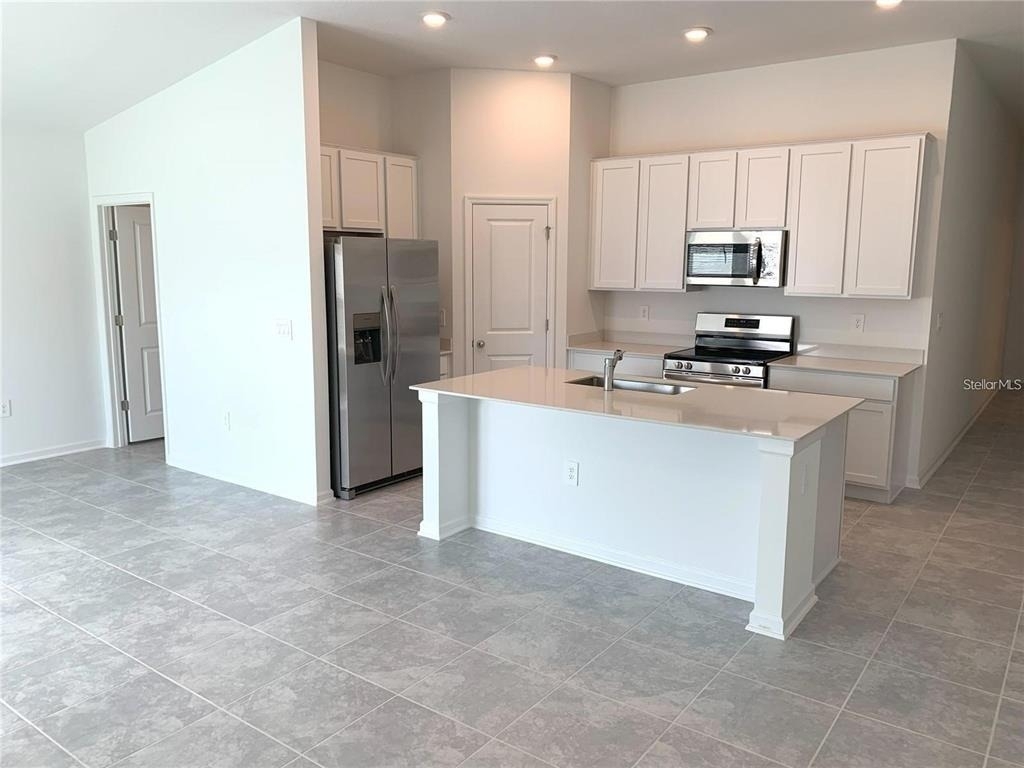 1373 Brentwood Dr - Photo 8