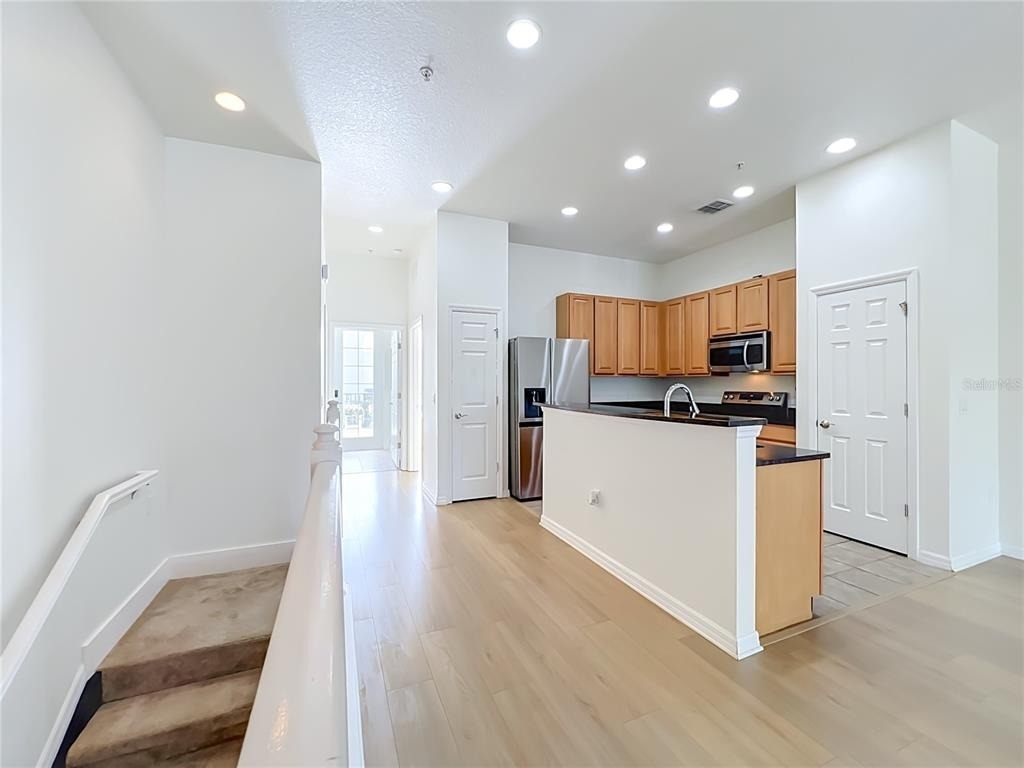 3716 Avalon Park East Boulevard - Photo 17