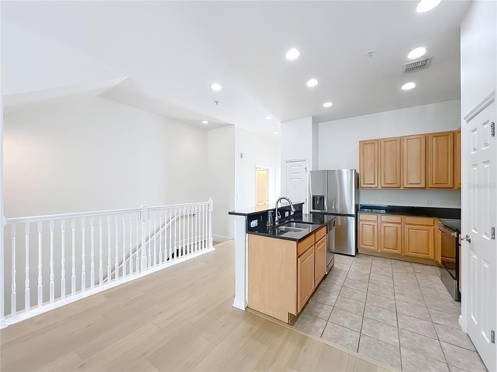 3716 Avalon Park East Boulevard - Photo 16