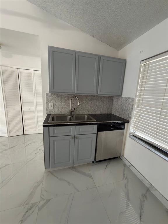 9142 Sabal Palm Circle - Photo 4