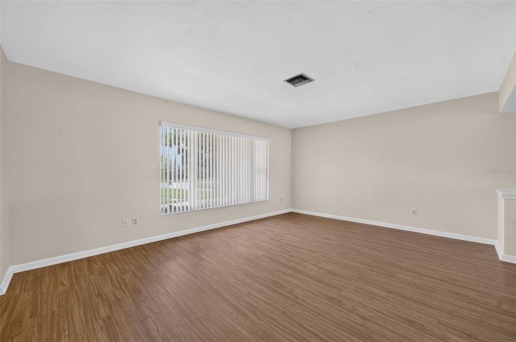 125 E Faith Terrace - Photo 4