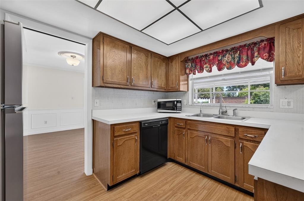 125 E Faith Terrace - Photo 15