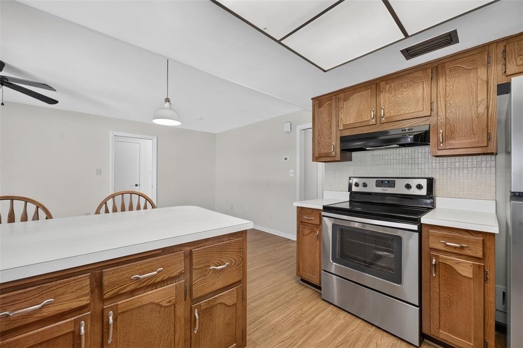 125 E Faith Terrace - Photo 16