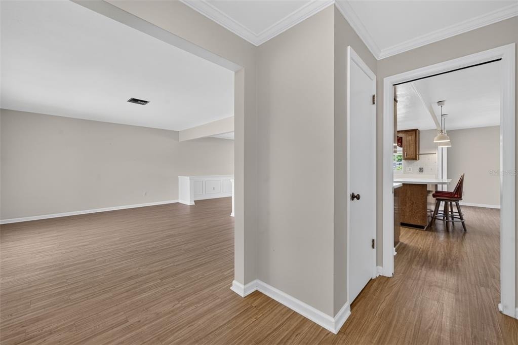 125 E Faith Terrace - Photo 2