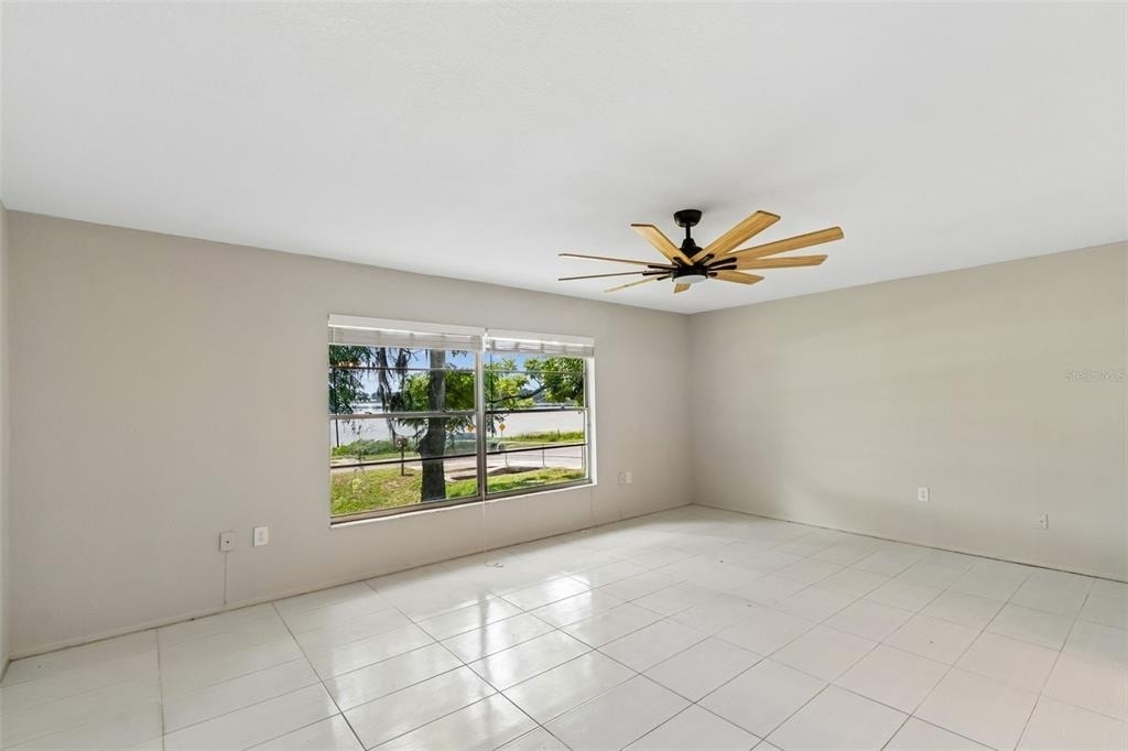 400 E Silver Star Road - Photo 22