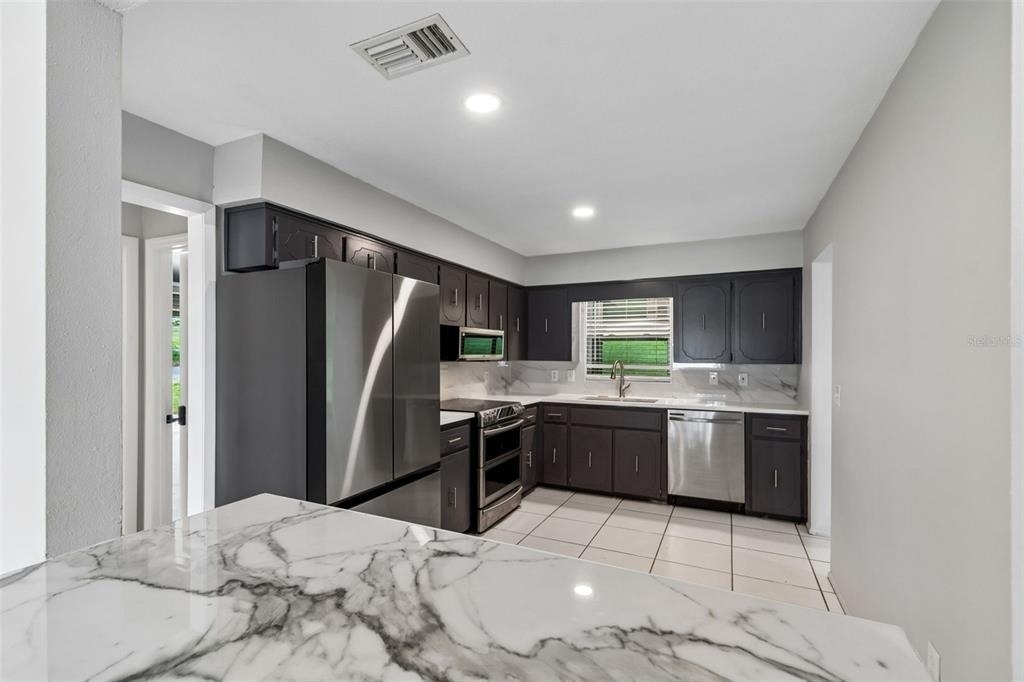 400 E Silver Star Road - Photo 15