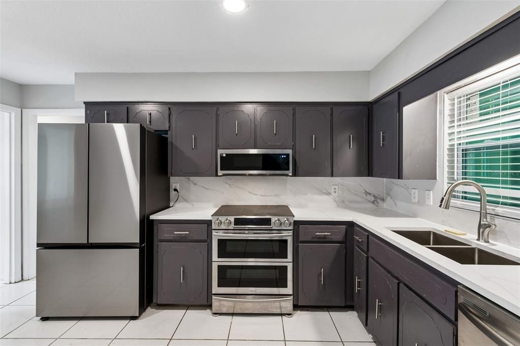 400 E Silver Star Road - Photo 18
