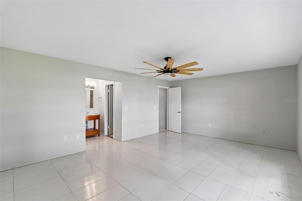 400 E Silver Star Road - Photo 26