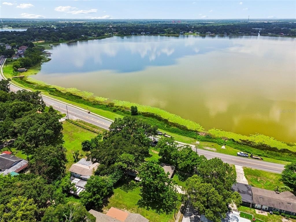 400 E Silver Star Road - Photo 56