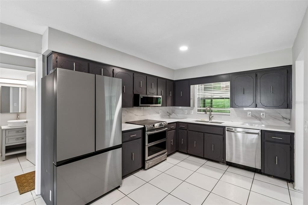 400 E Silver Star Road - Photo 21