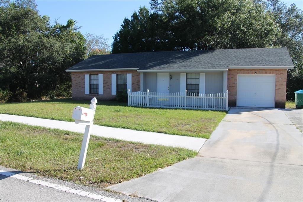 745 Whitewood Drive - Photo 0