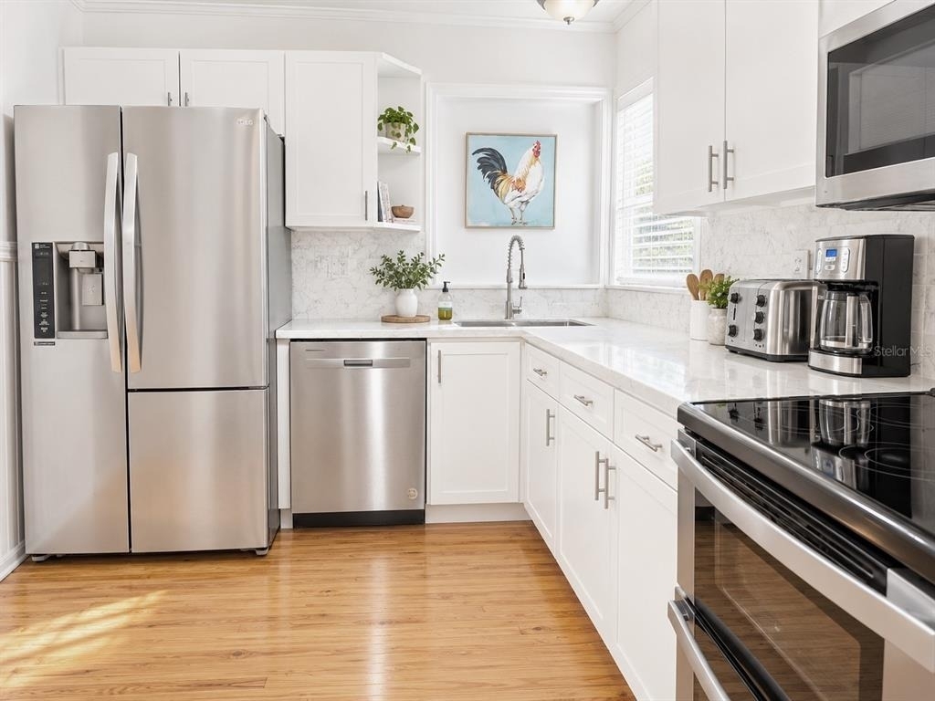 1309 E Harding Street - Photo 3