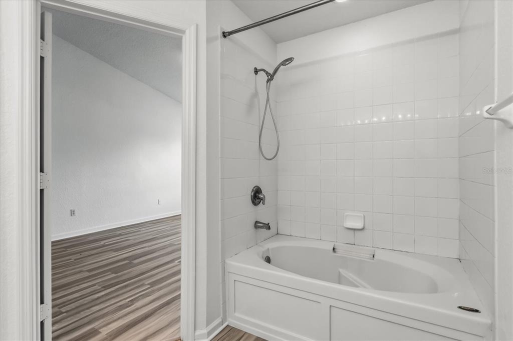 5012 Hawkstone Drive - Photo 21